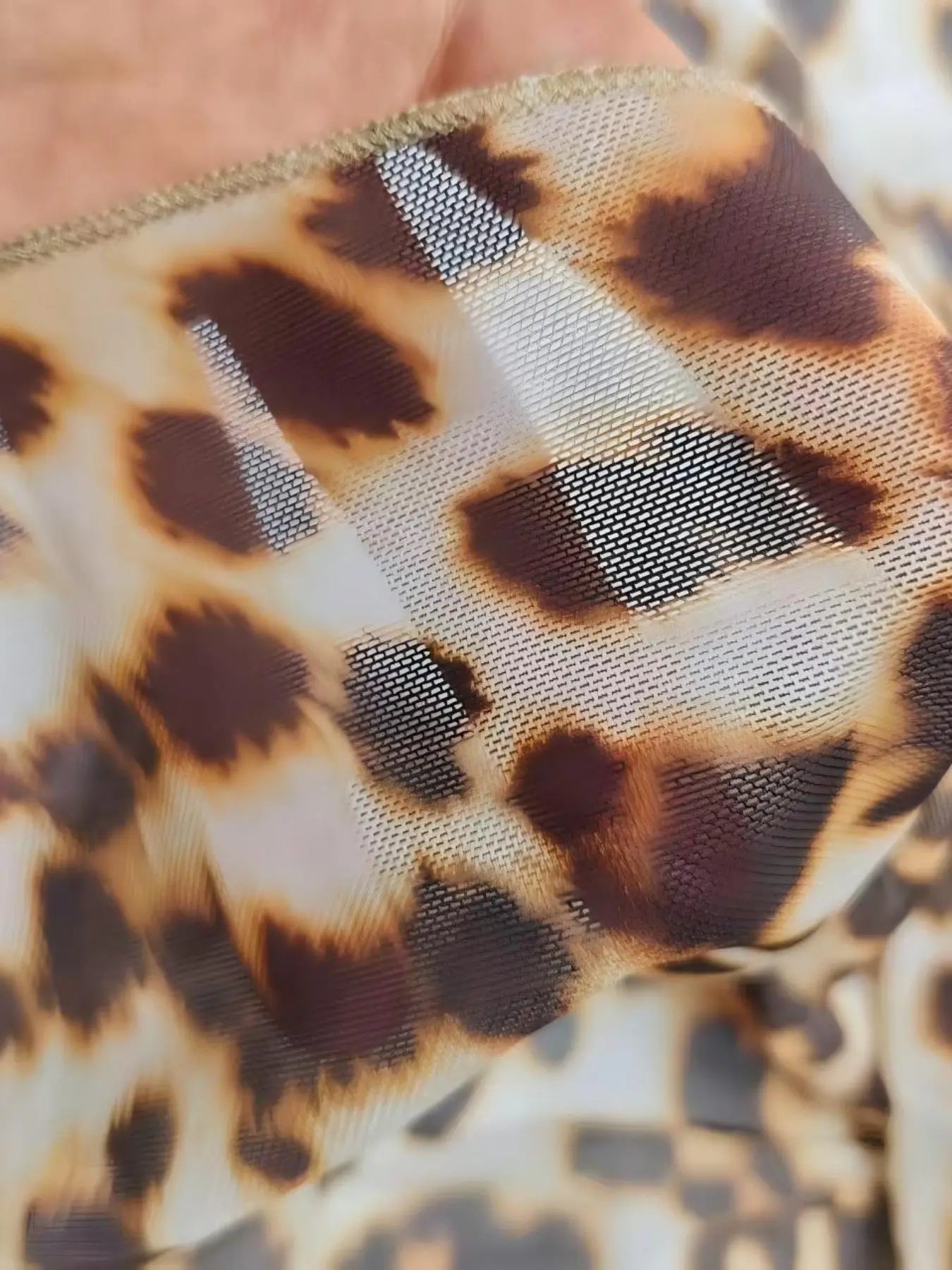 Women'S Leopard Print Scarf Backless Sleeveless Bow Tie Short Top, Casual Sleeveless Halter, Fitted Boho Bohemian Chic Style, Suitable for Beach, Holiday, Wedding, Music Festival, All Seasons