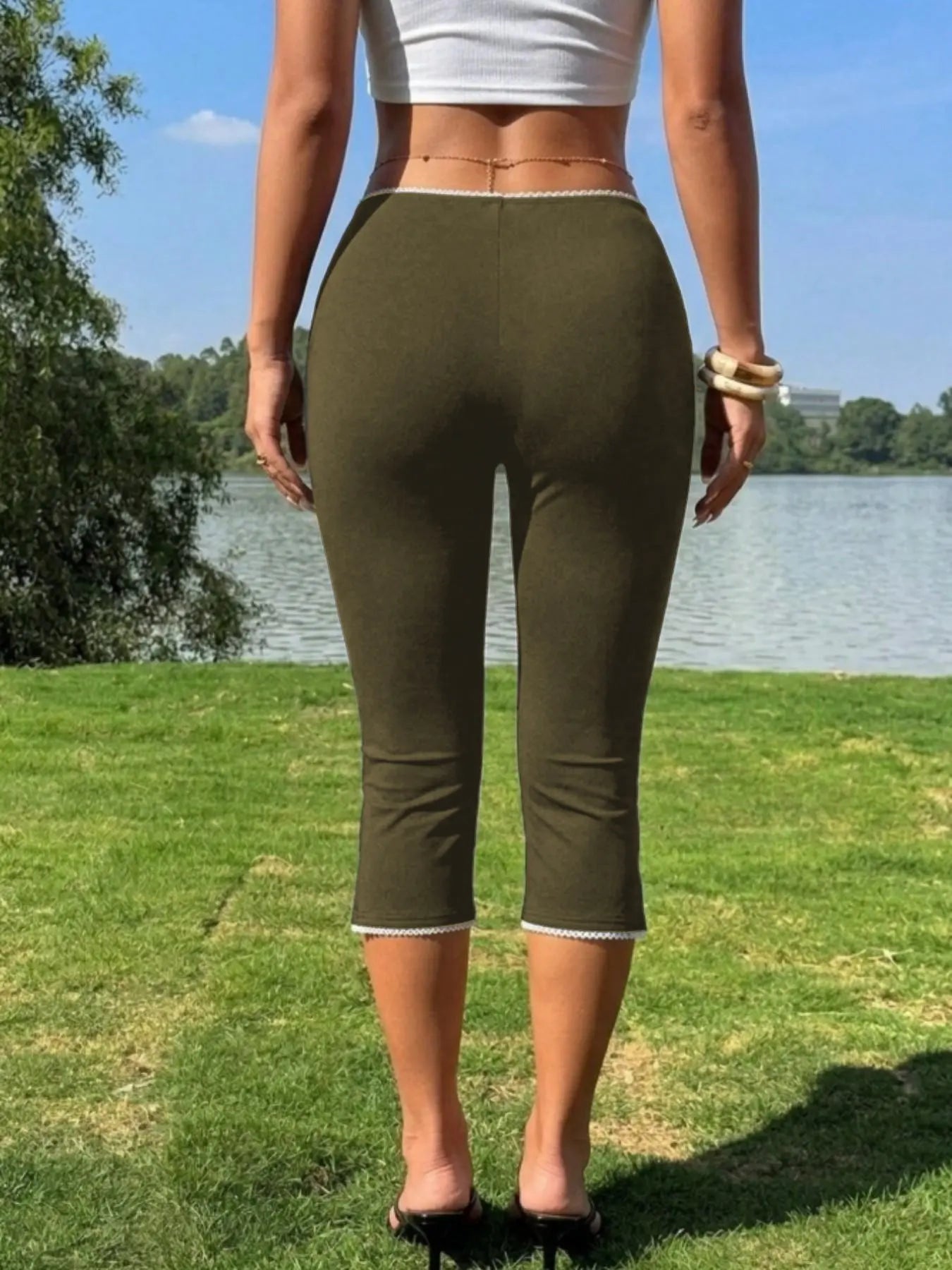Fashionable Mid Waist Capri Pants with Lace Trim, Plaid Pattern, Cropped Length, Tight Fit, Women'S Casual Wear